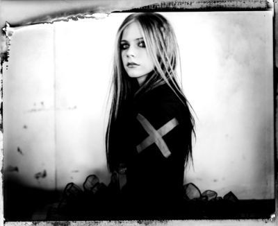 Avril Lavigne Under My Skin - Under My Skin Photo (11866145) - Fanpop