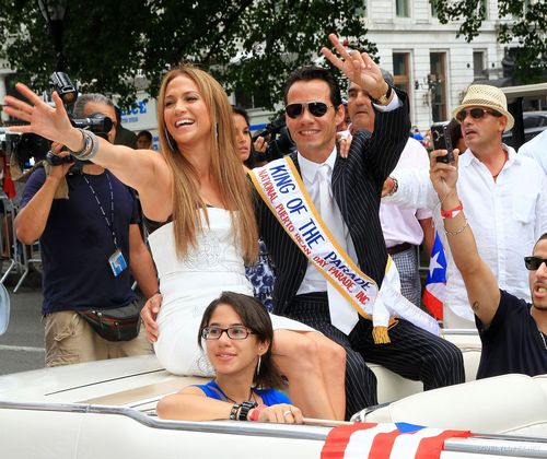  Jennifer @ 2010 Puerto Rican dag Parade