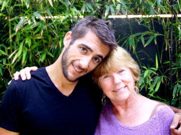  Jon & his mum.
