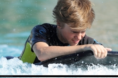  Justin spends his día in Atlantis before his concierto