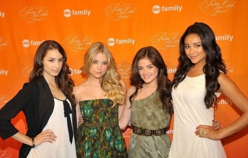  PLL Book Signing.