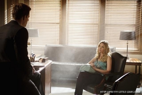  Pretty Little Liars - Episode 1.03 - To Kill a Mocking Girl - Promotional foto