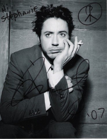  my Robert Downey Jr. autograph :D