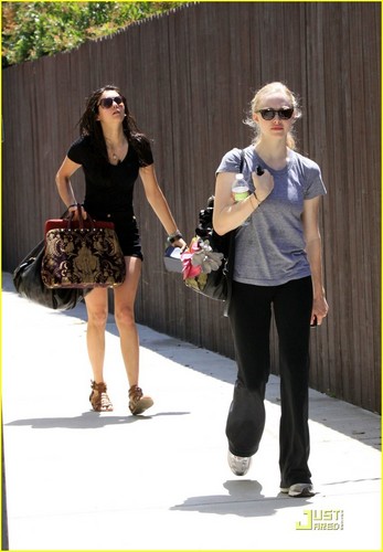  Amanda Seyfried and Nina Dobrev leaving a gym in LA 6/14/10