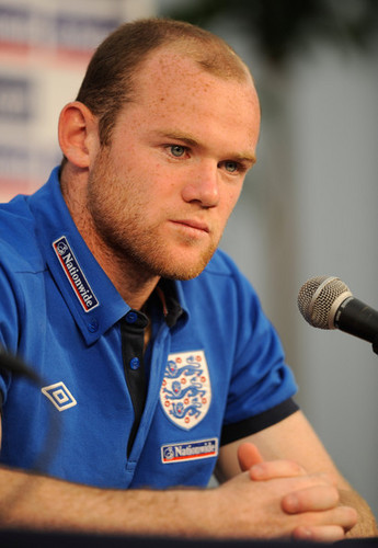  Wayne Rooney - Press Conference (June 16)