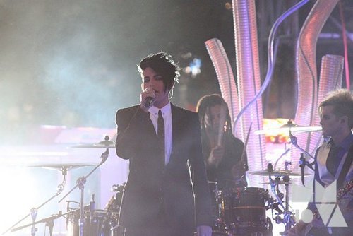  Adam Lambert @much 音楽 awards