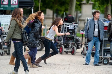  Katie on Set of "Monte Carlo"