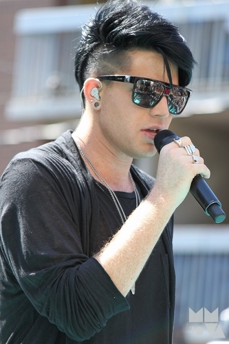 adam pratice for his Much music awards performance