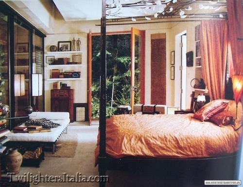  Edward's Bedroom