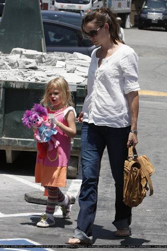  Jen and viola Out and About!