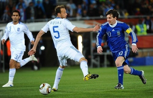  Messi - Argentina (2) vs Greece (0)