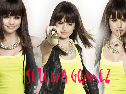 Selena-Gomez-Seventeen-Wallpaper