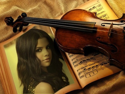  selena and violin