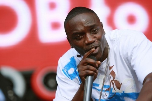  * AWESOME Akon *