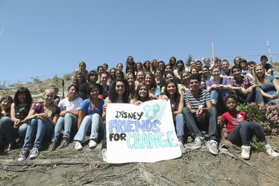  Nicole @ Disney's دوستوں for Change: Project Green - 28 March 2010
