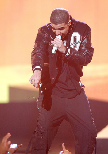 Drake performing on the 2010 BET Awards