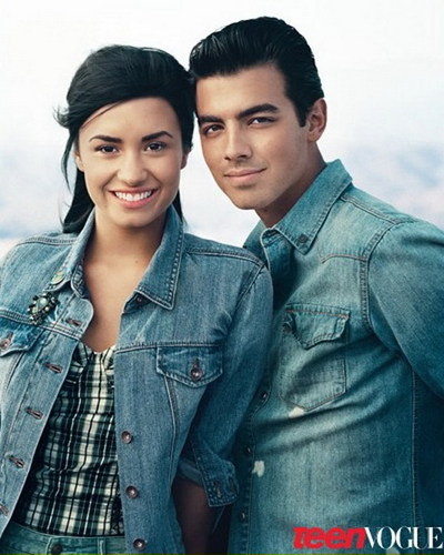  DEMI LOVATO AND JOE JONAS POSE TOGETHER AGAIN AFTER BREAK-UP