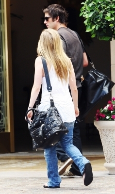  Out and About in Los Angeles - 30.06.10