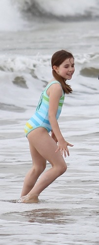  Renesmee playing at La Push beach, pwani
