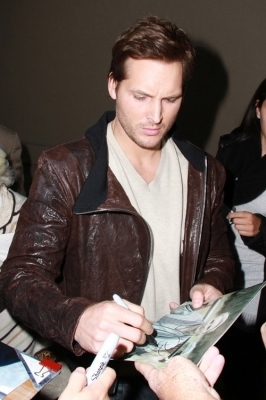  Signing For Fans In LA