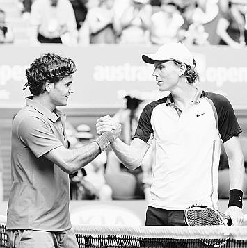  Here Federer still gave Tom a hand!
