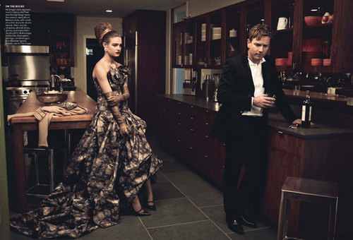  Natalia Vodianova & Ewan McGregor سے طرف کی Peter Lindbergh for Vogue US July 2010