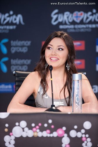 Safura at press conference after second rehearsal