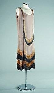  The Alluring Flapper Dress