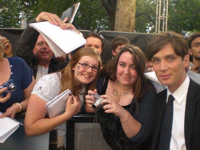 Cillian Murphy with fans at London Inception Premiere