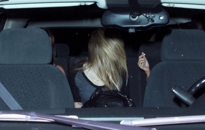  Leaving ボア Steakhouse Restaurant in Hollywood - 09.07.10