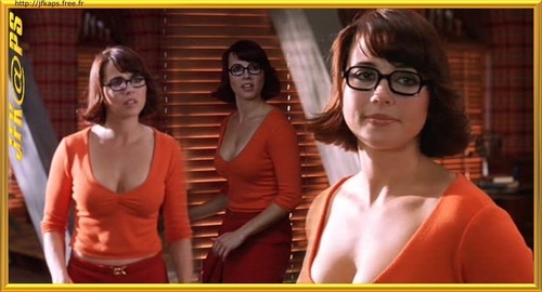  Linda Cardellini as Velma