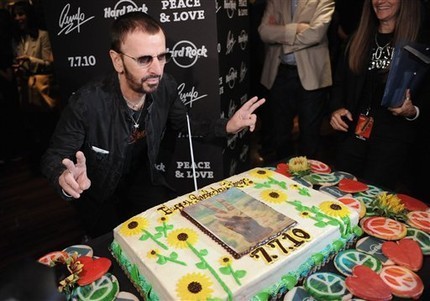  Ringo and his Birthday cake