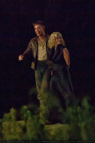  Rob on Water For Elephants set :)