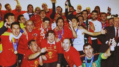  Spaniards celebrating