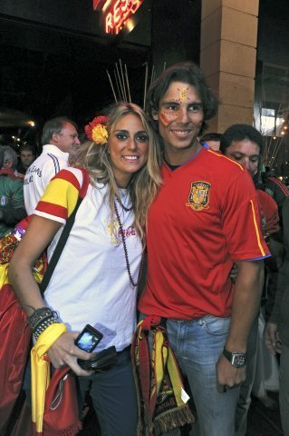  nadal and blond fan