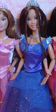  바비 인형 in the 12 Dancing Princesses Courtney doll