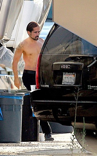  Colin Farrell on the "Horrible Bosses" set (July 9)