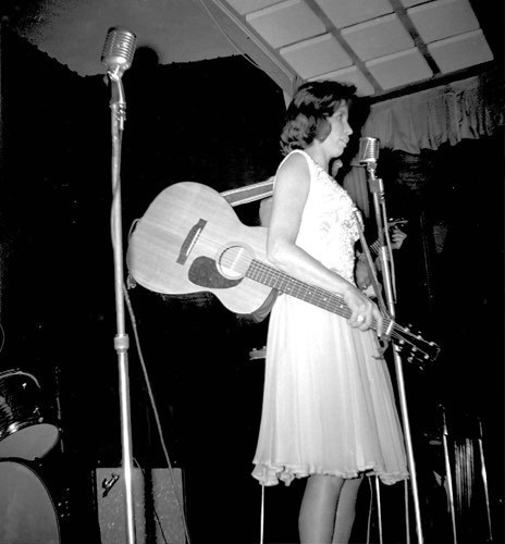  June Carter