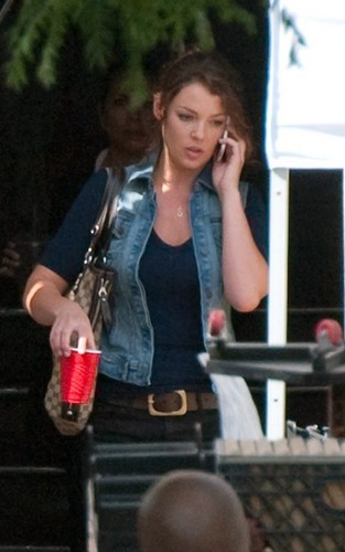Katherine Heigl on the set of "One For the Money"