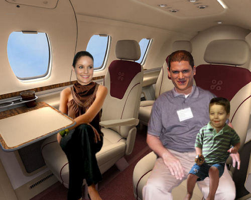 Prison Break - Season 5 - Michael, Sara, MJ in a plane