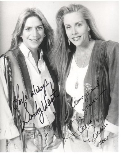  Sandy & Cherie Autographs - 2001