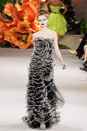  Christian Dior Fall 2010 Couture