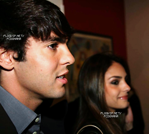  Kaká e Carol no montrer de 50cent