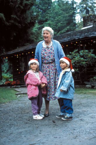  To Grandmother's House We Go [1992] Stills