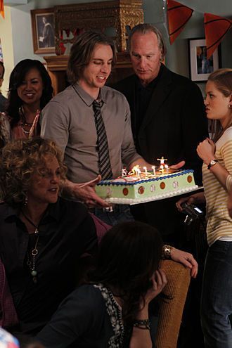  Parenthood Episode: 1x08 "Rubber Band Ball" - Promotional фото