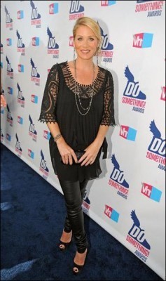 Christina @ 2010 VH1 Do Something Awards