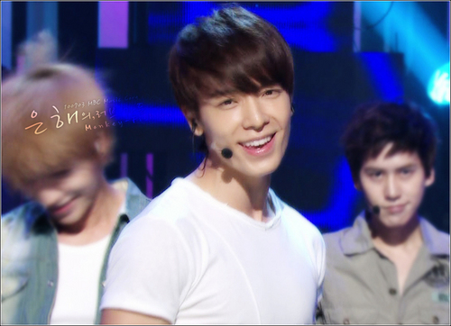  Donghae - musique Core