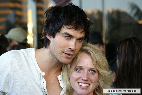 Ian with fans Comic con