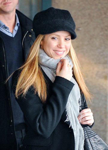 Shakira at Rome Fiumicino Airport