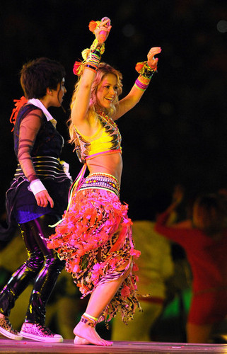  Shakira sings Waka Waka During the World Cup Closing Ceremonies